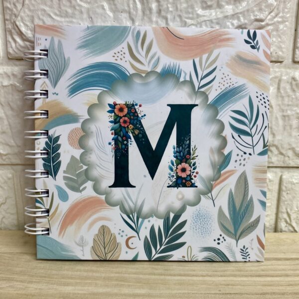 Caderninho - Com inicial floral